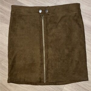 Lulu’s Suede Mini Skirt